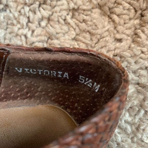 Nicole Brown Cowboy Boots Braided Leather Ankle Booties Western 5.5 - Picture 7 of 8